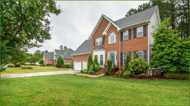 How to Keep Your Lawn Green