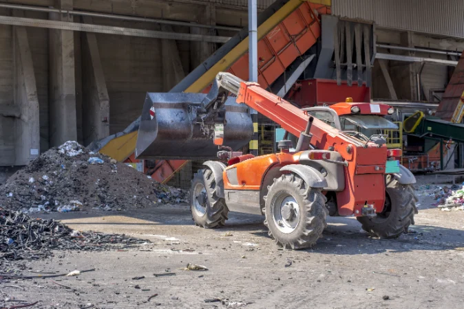 Debris Management Strategies for Large Commercial Build Site